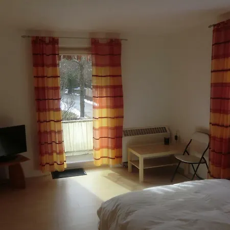 Casa Papa Homestay Friedberg (Bavaria)